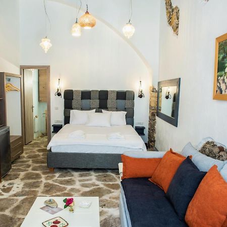 Margietta'S Suites Нафплион Екстериор снимка